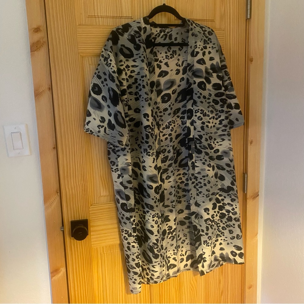 Leopard Print Kimono